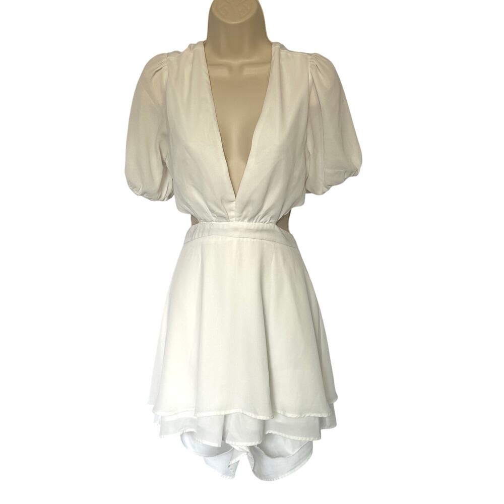Altar’d State White Open Back Romper Puff Sleeve Layered Skort - Size L